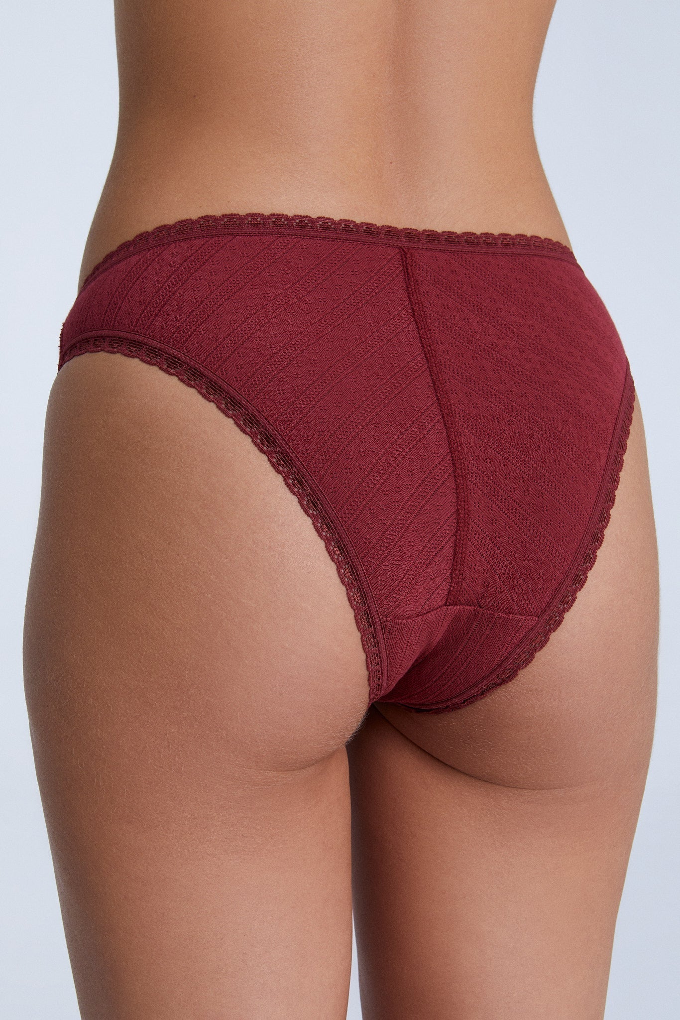 Jacquard Slip mit Spitze - Evermind.eco