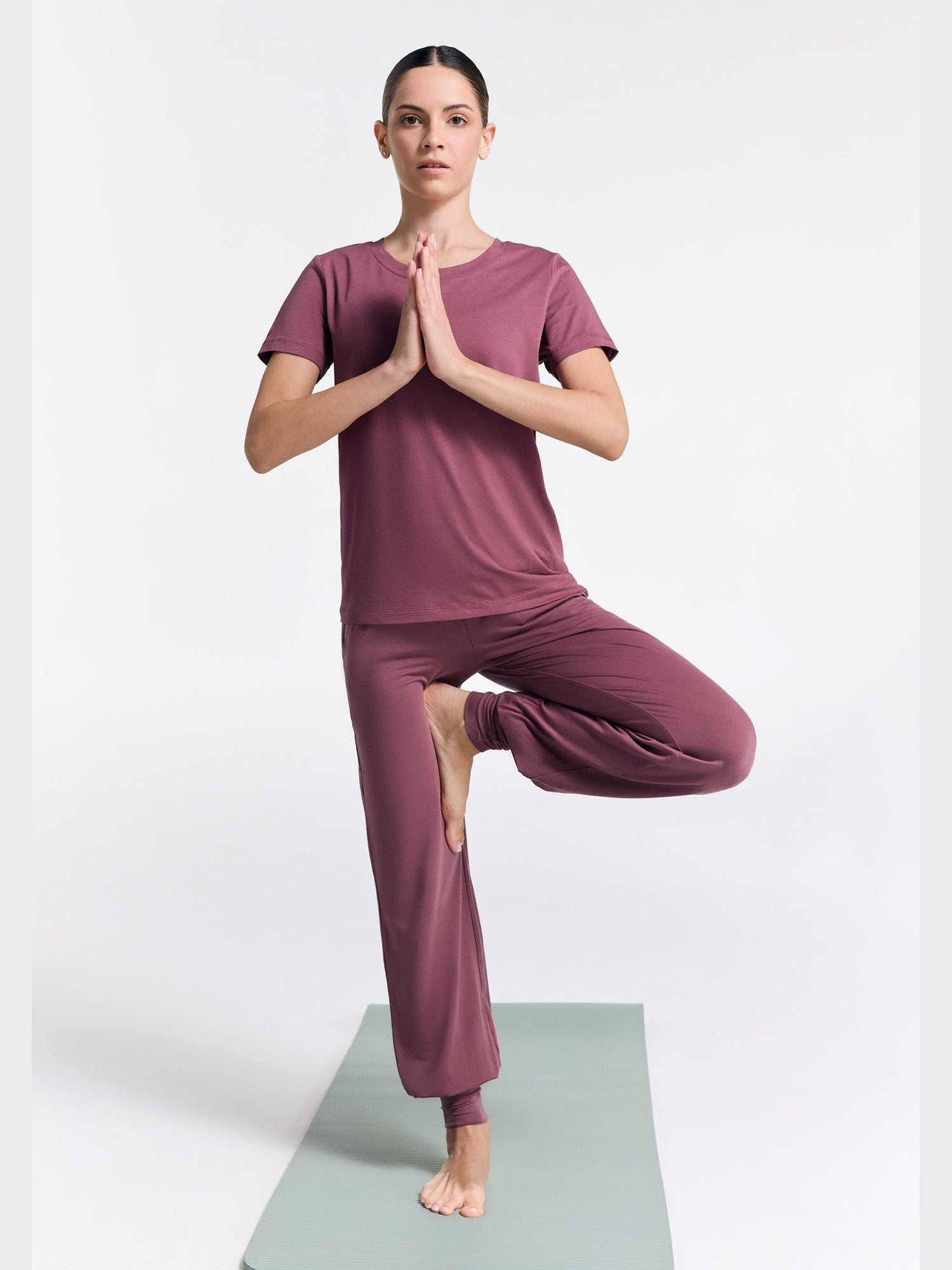TENCEL™ Modal Damen Kurzarmshirt - Evermind.eco