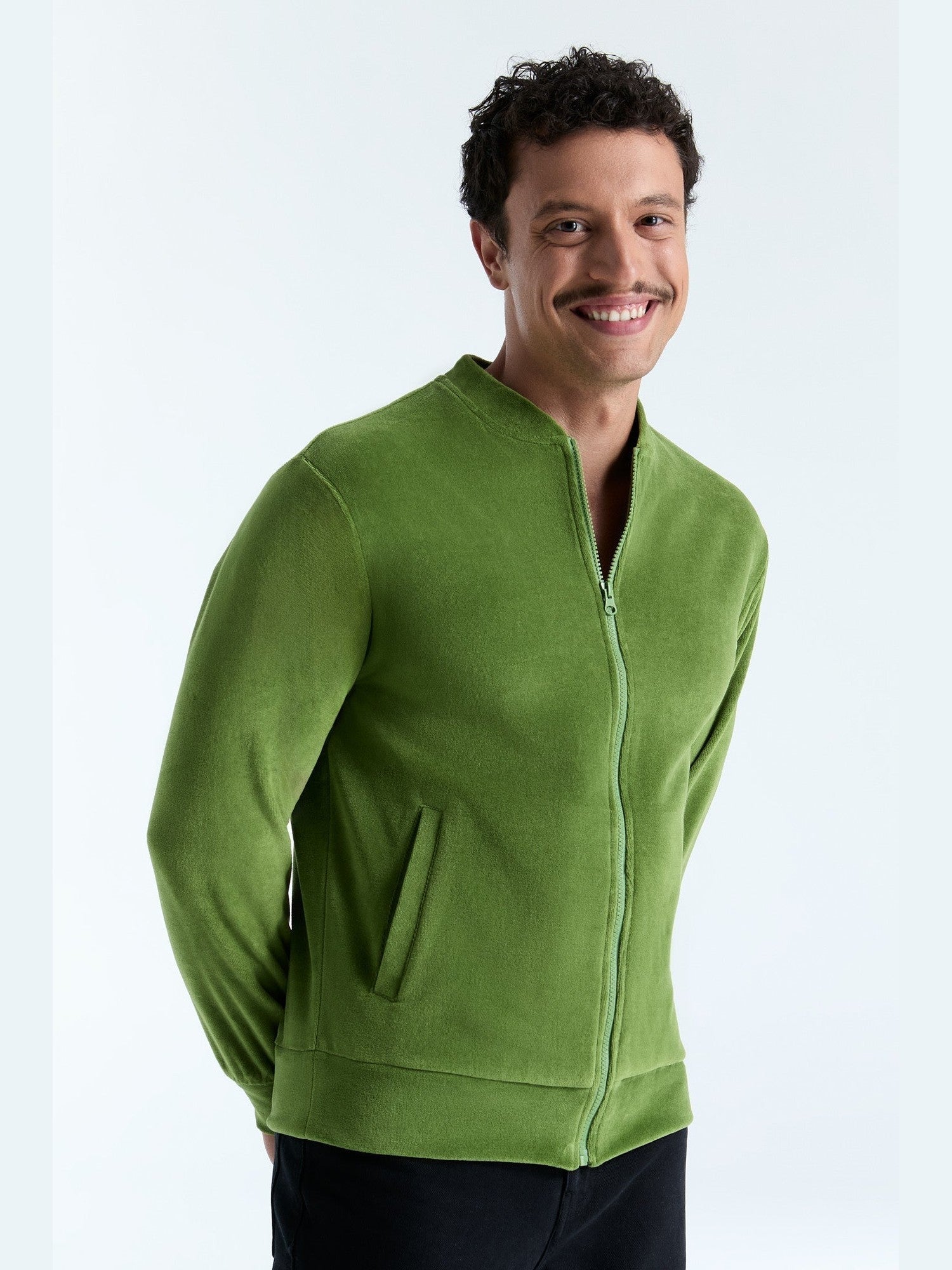 Unisex Bio-Baumwoll Veloursjacke - Evermind.eco
