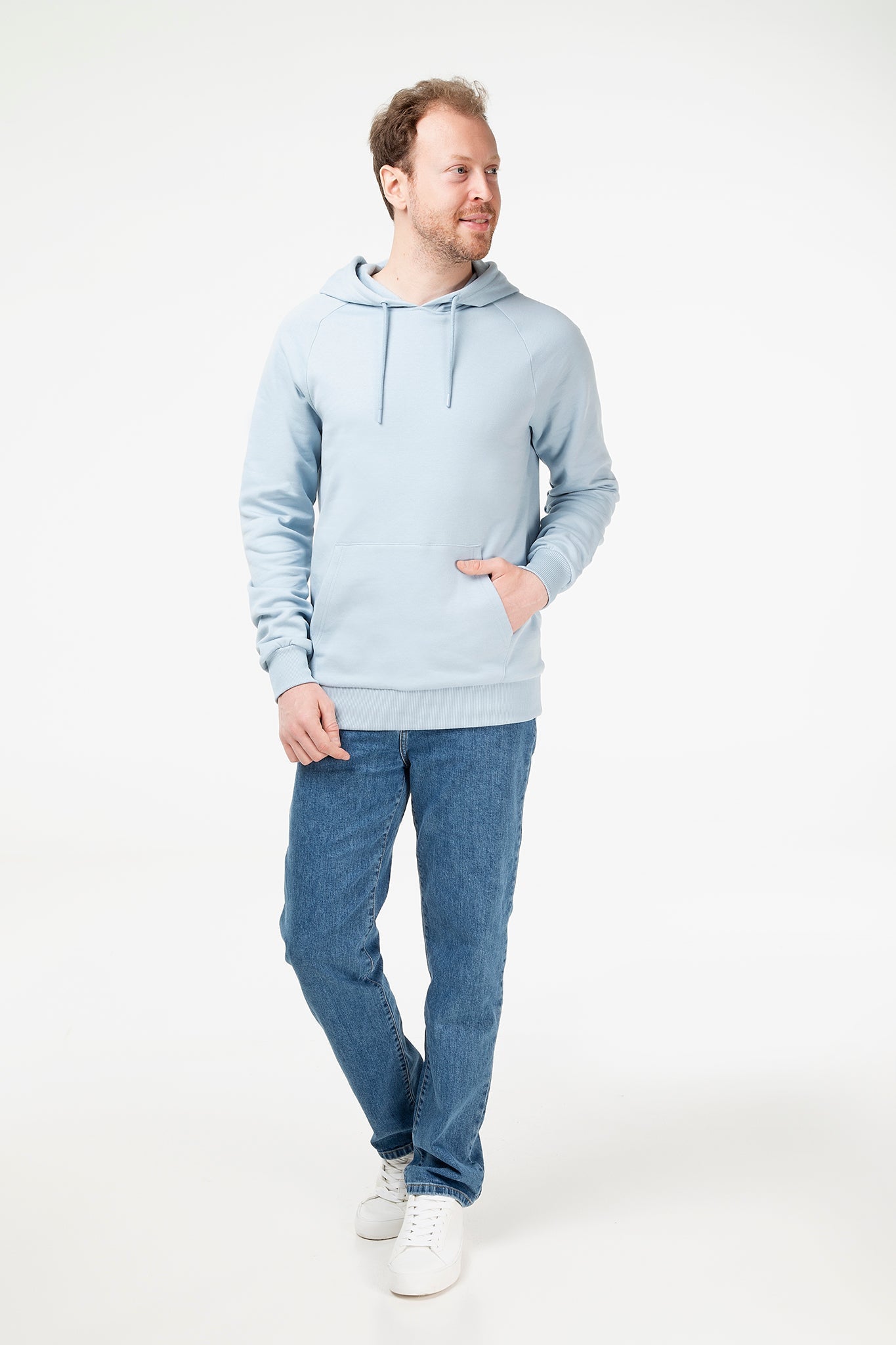 Unisex Raglan Hoodie aus Bio-Baumwolle - Evermind.eco