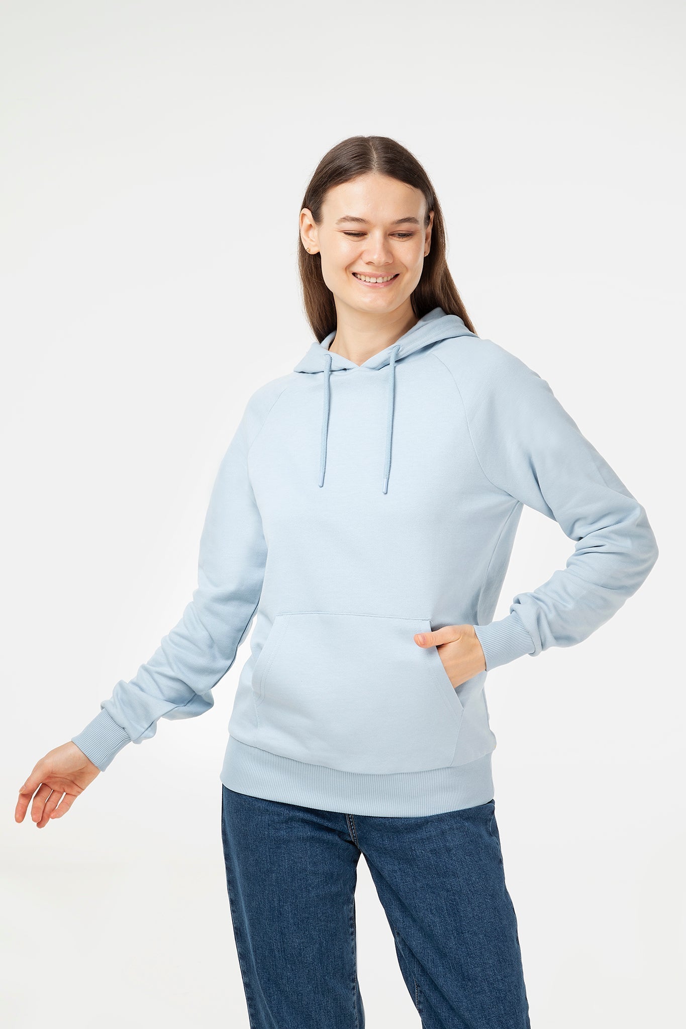 Unisex Raglan Hoodie aus Bio-Baumwolle - Evermind.eco