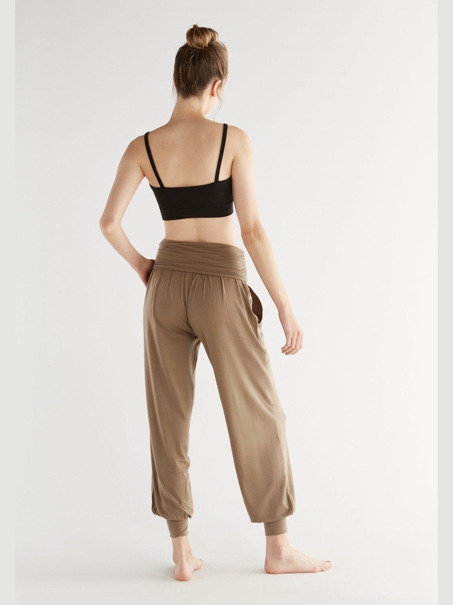 Yoga-Hose aus TENCEL™ Lyocell - Evermind.eco