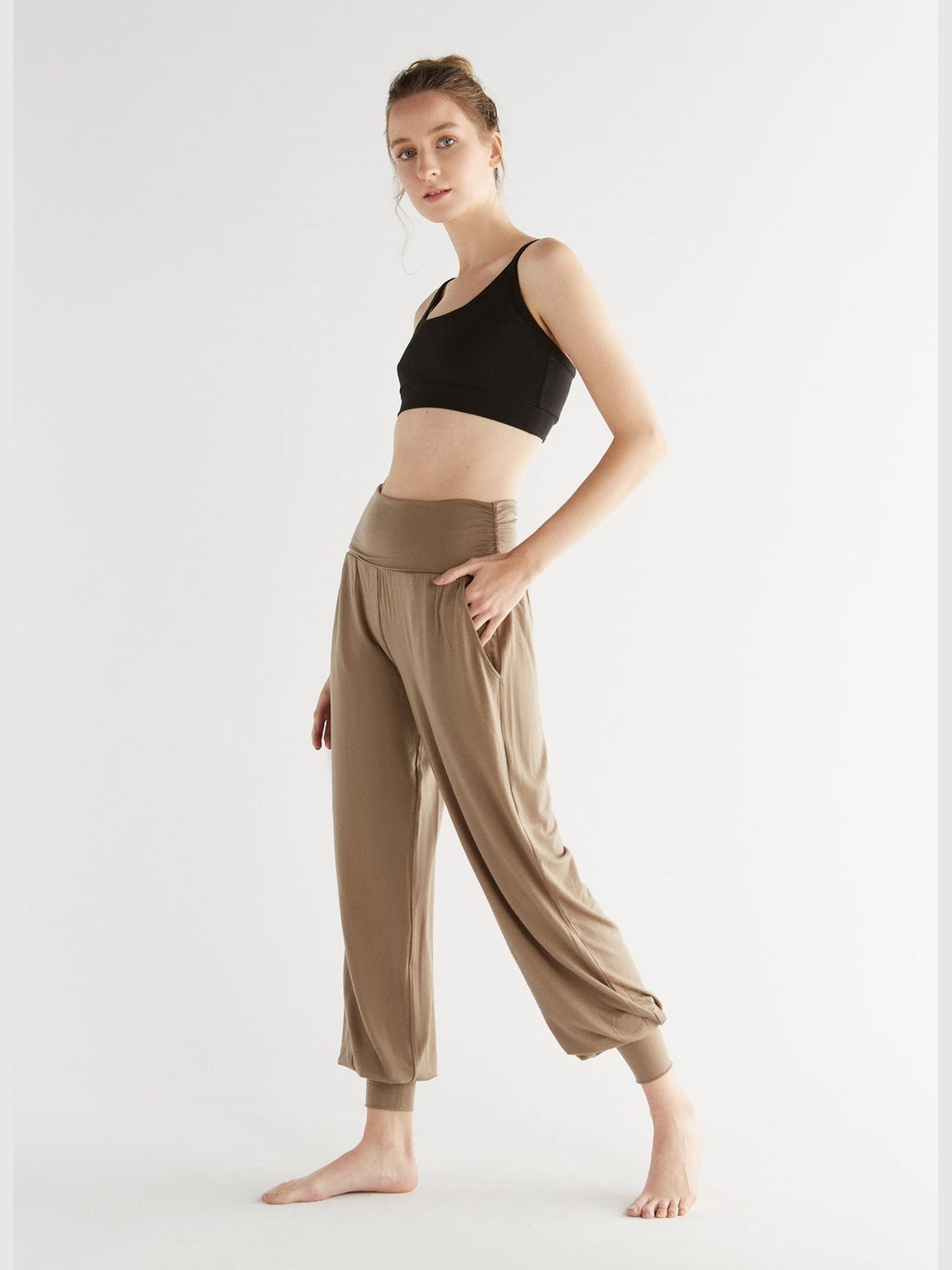 Yoga-Hose aus TENCEL™ Lyocell - Evermind.eco