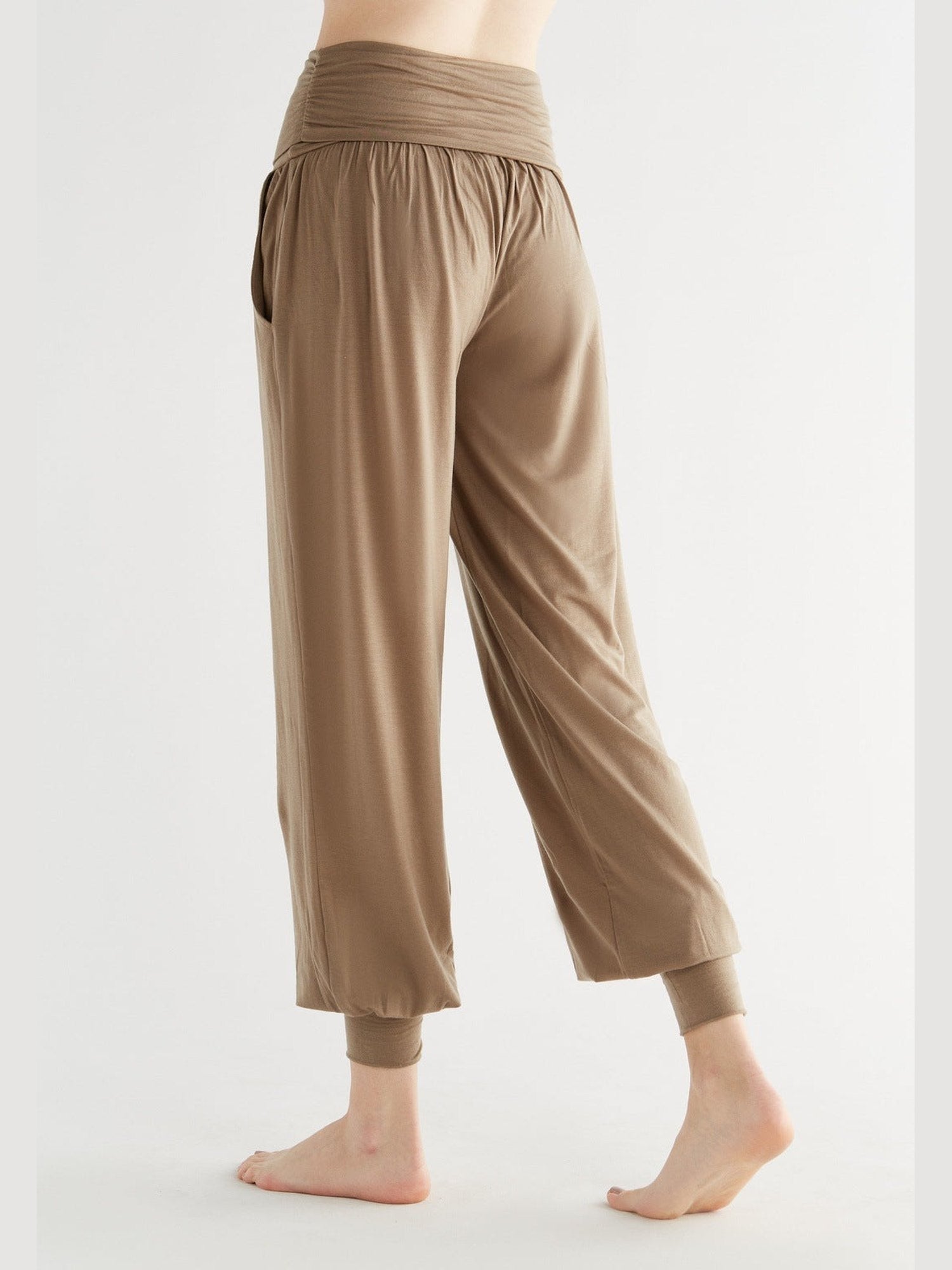 Yoga-Hose aus TENCEL™ Lyocell - Evermind.eco
