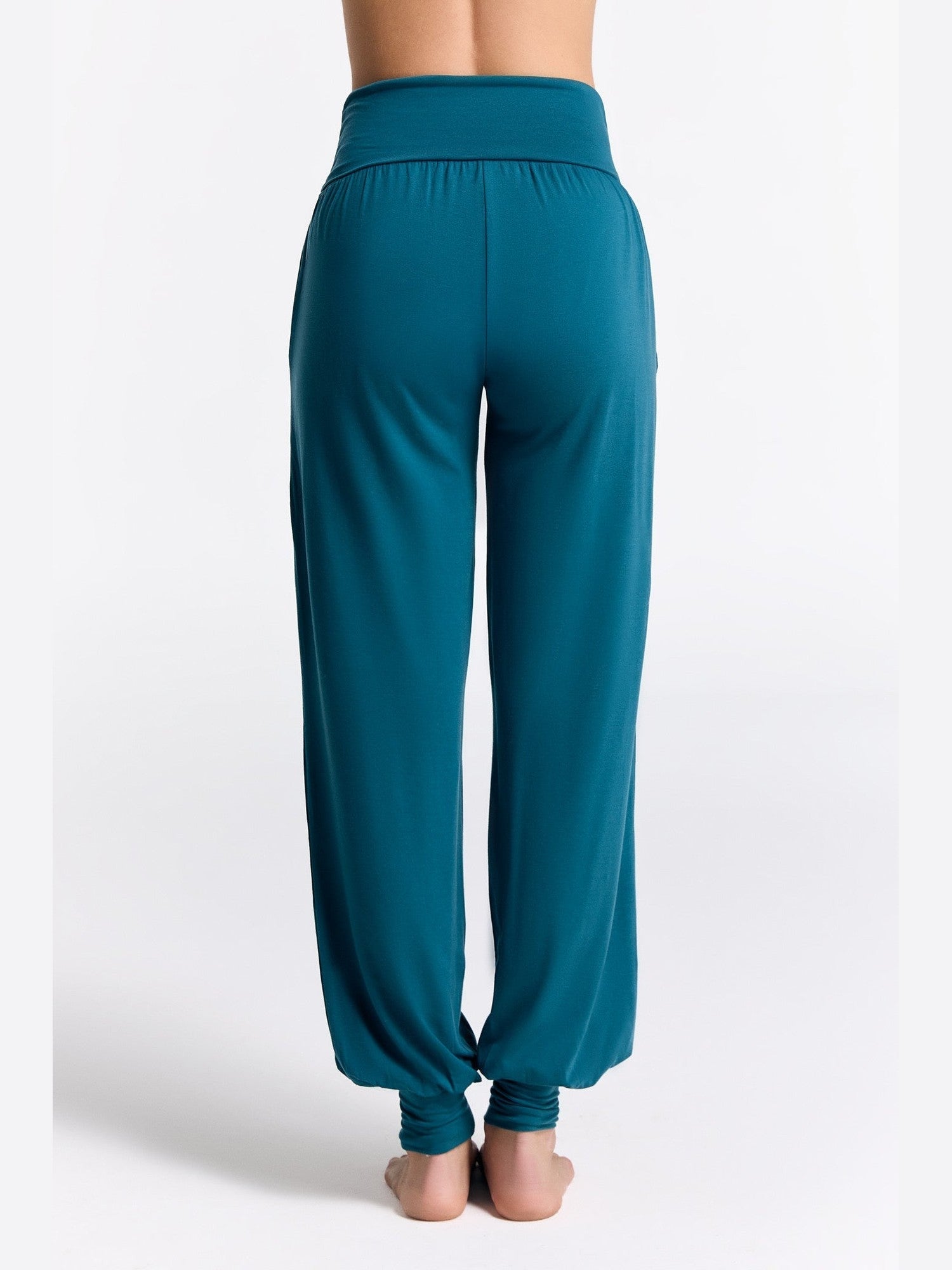 Yoga-Hose aus TENCEL™ Lyocell - Evermind.eco