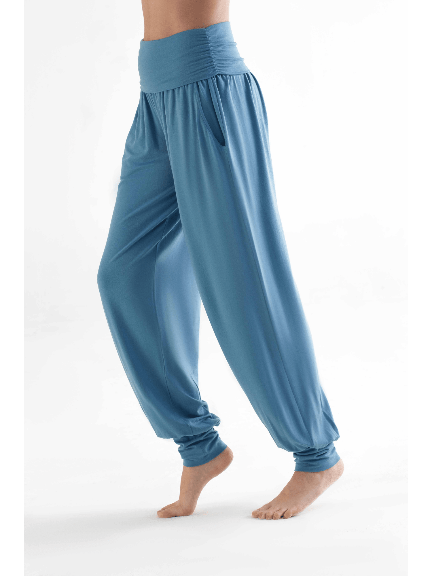 Yoga-Hose aus TENCEL™ Lyocell - Evermind.eco