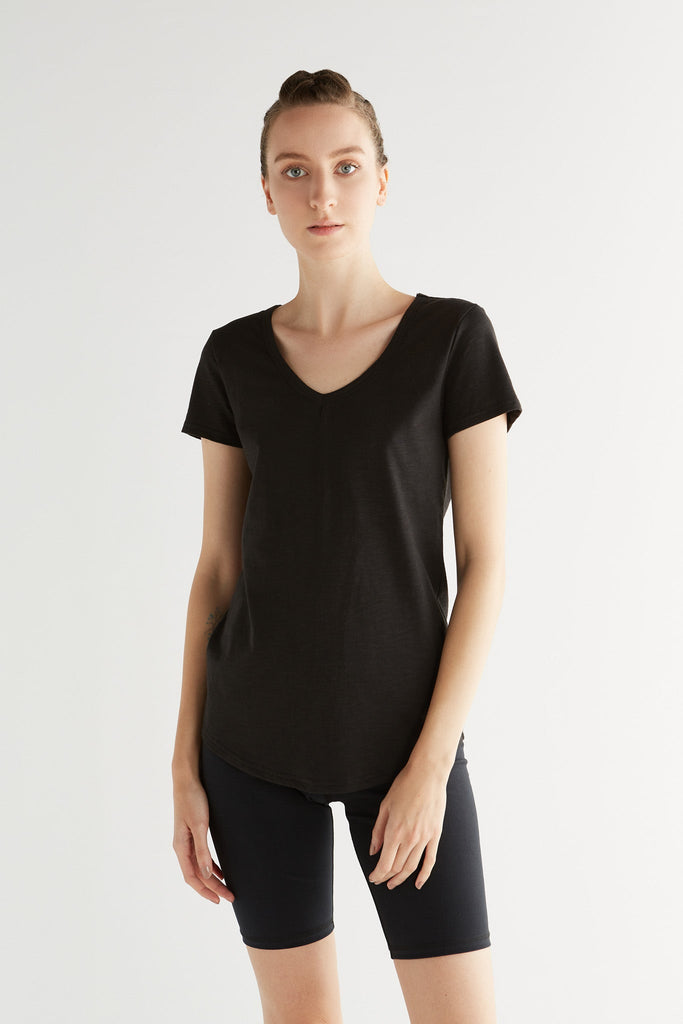 1223-021 | Slub V Neck T-Shirt -Black