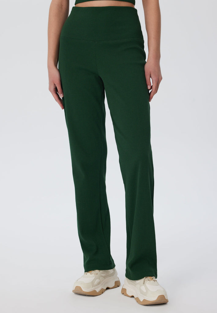 4071-067 | Women Ribbed Trousers - Pine Needles