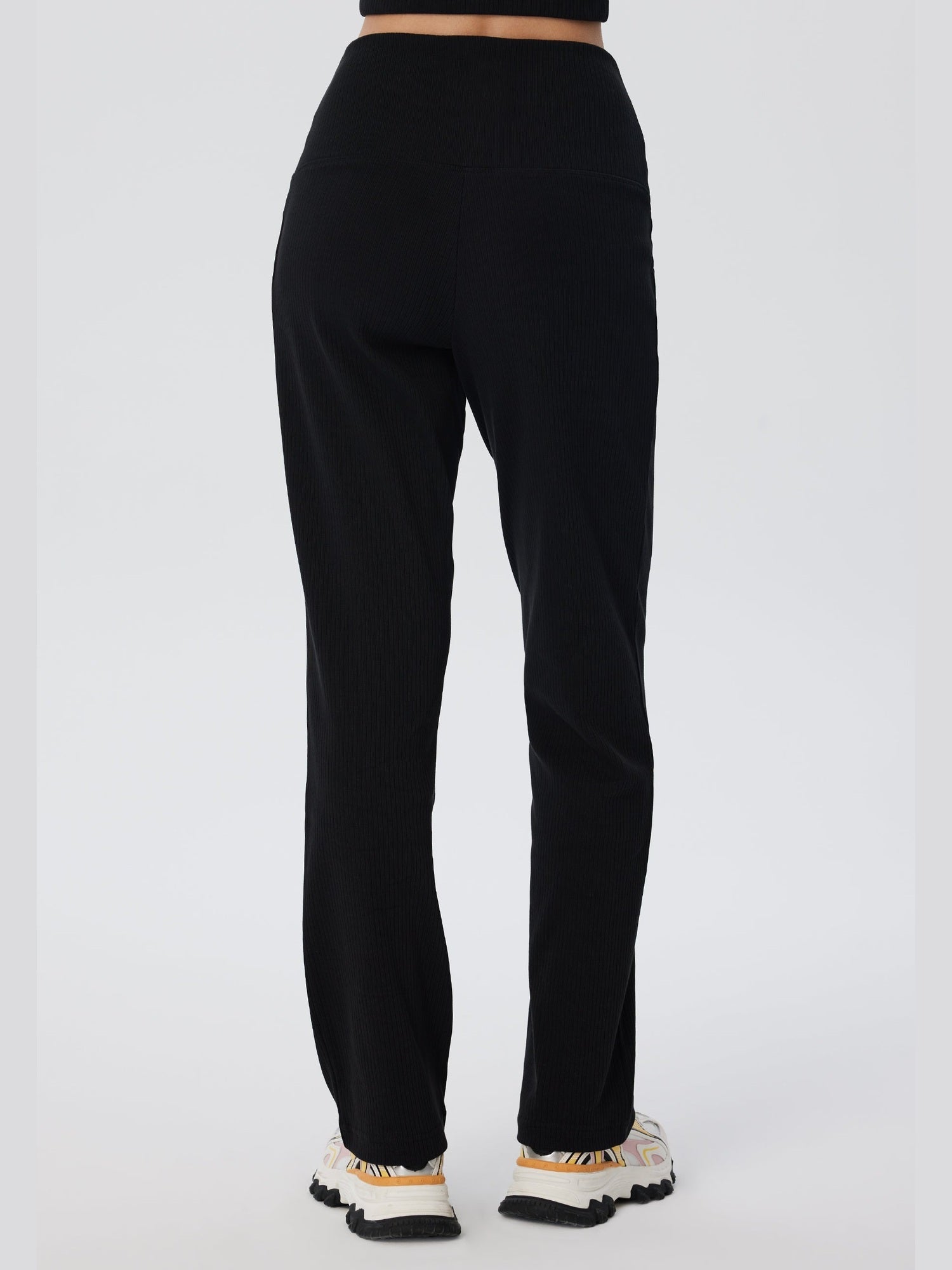 Damen Bio-Baumwoll Rippjersey-Hose - Evermind.eco