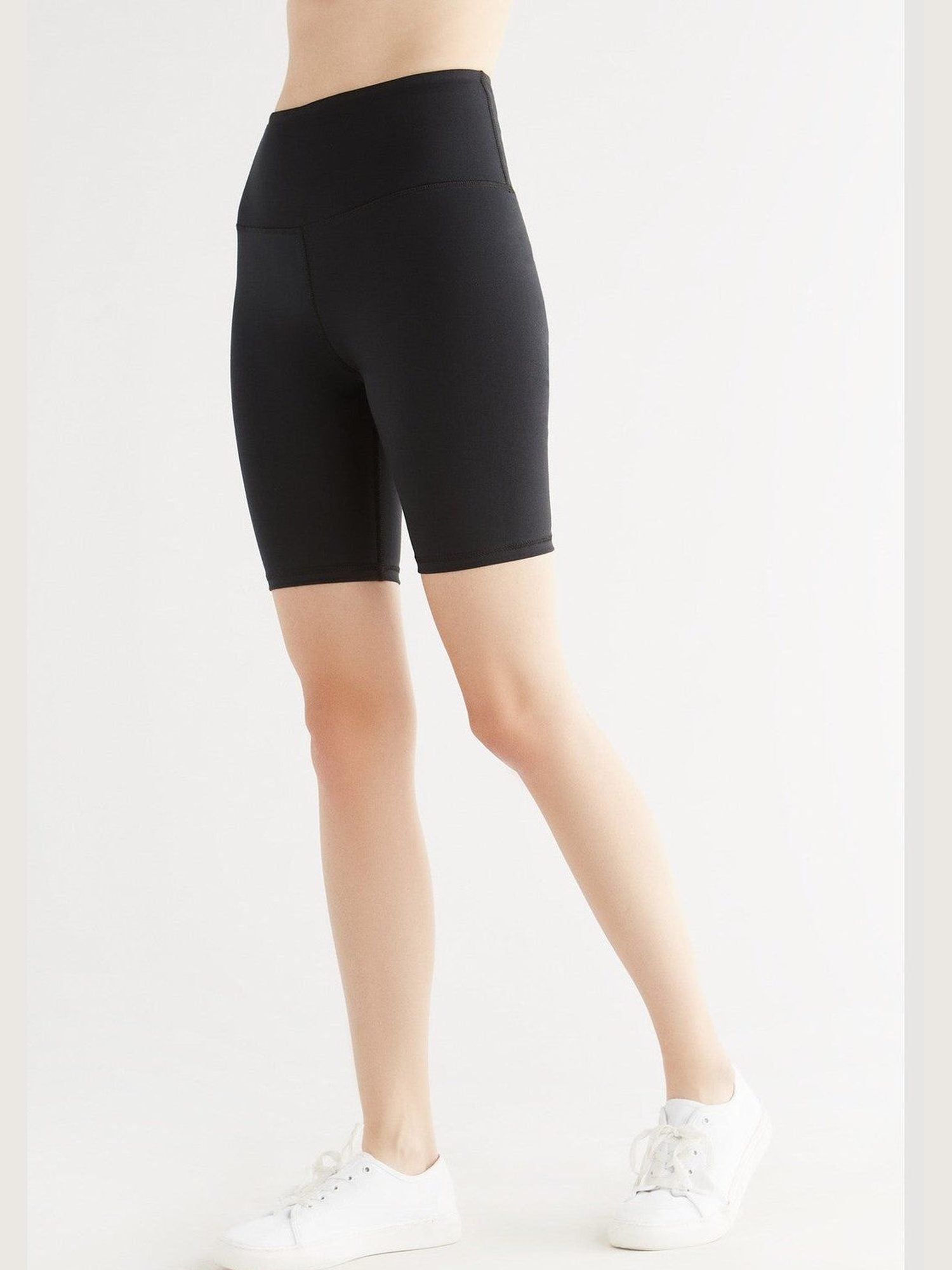 Damen Fit Shorts aus Bio-Baumwolle - Evermind.eco