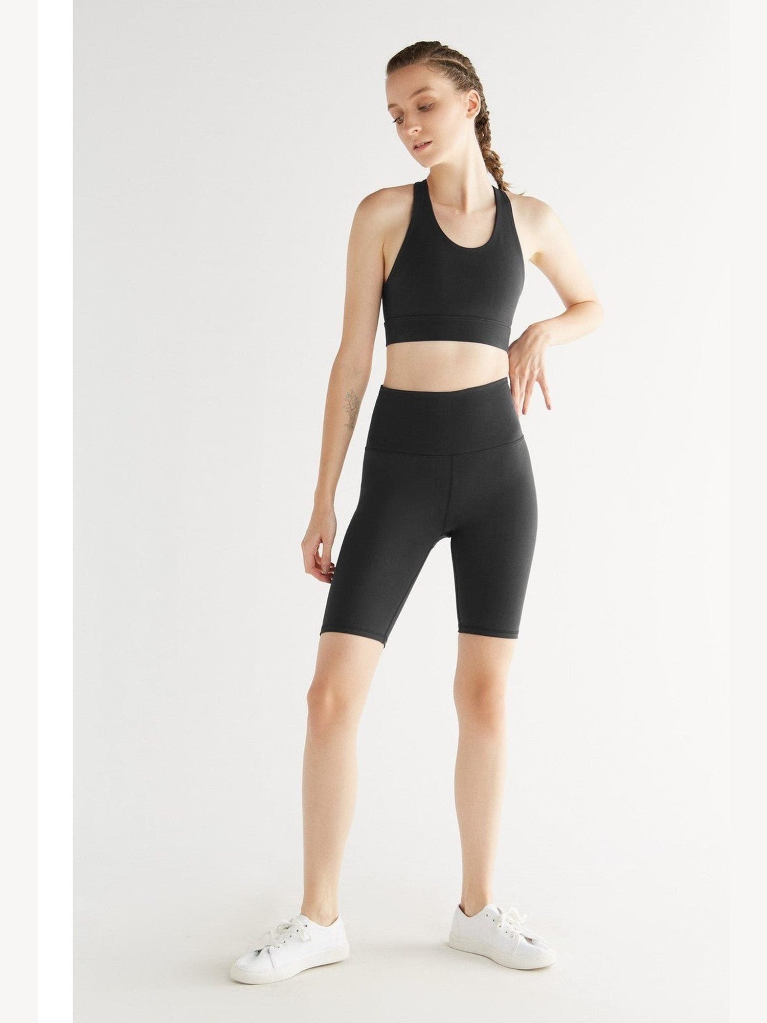 Damen Fit Shorts aus Bio-Baumwolle - Evermind.eco