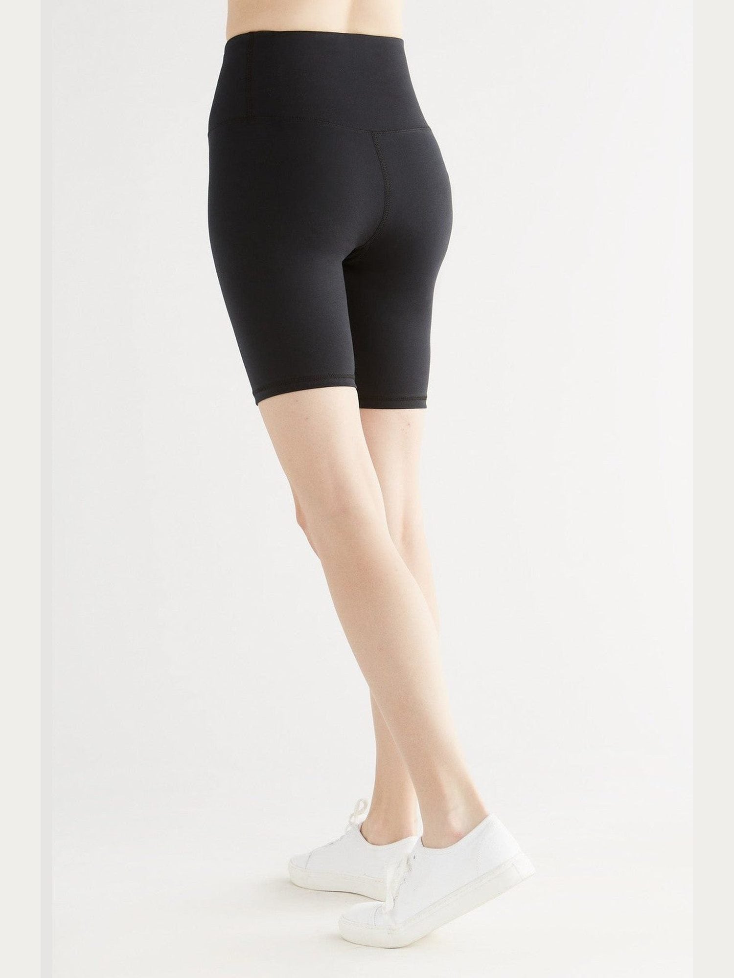 Damen Fit Shorts aus Bio-Baumwolle - Evermind.eco