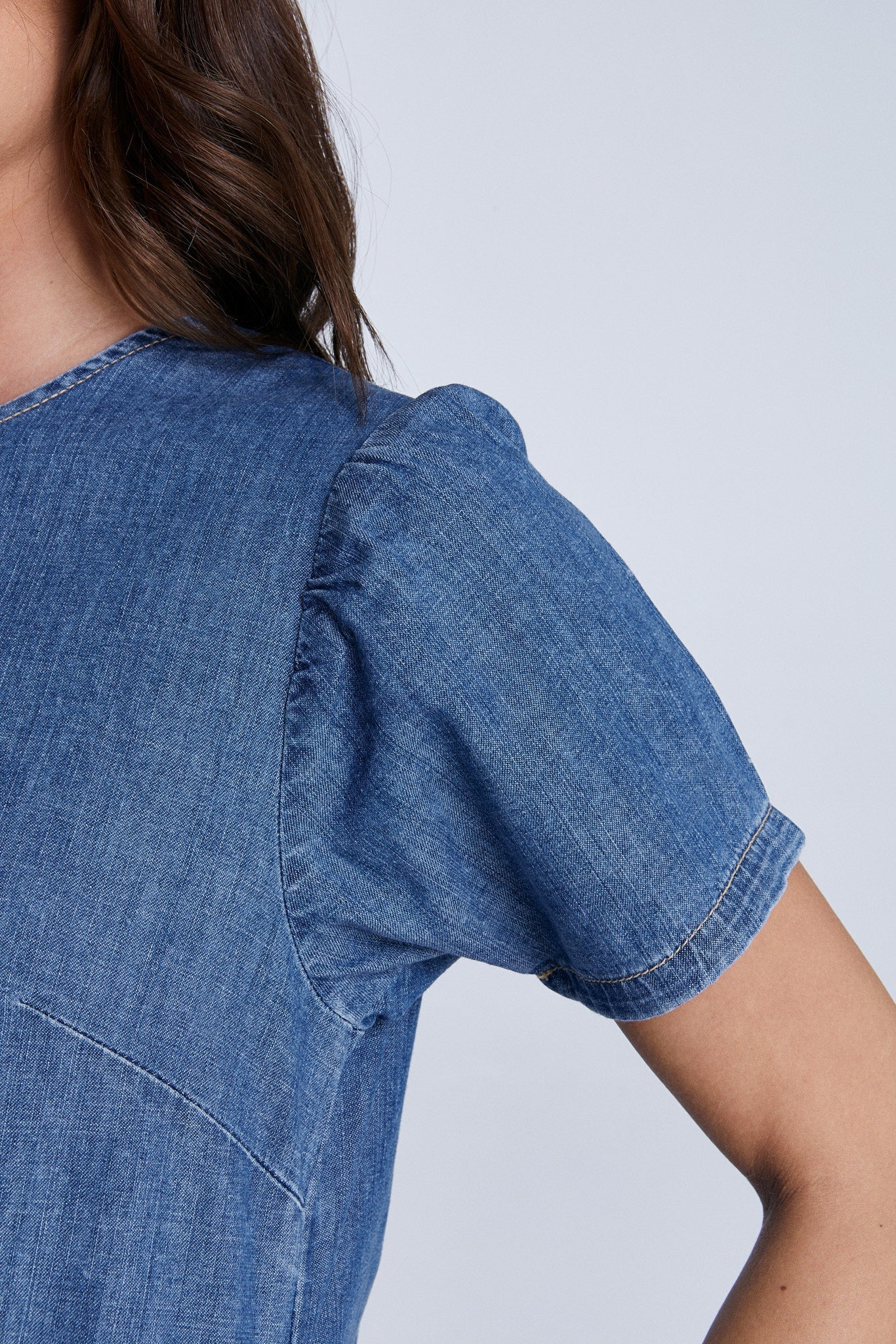 Damen Jeanskleid aus 100% Bio-Baumwolle - Evermind.eco