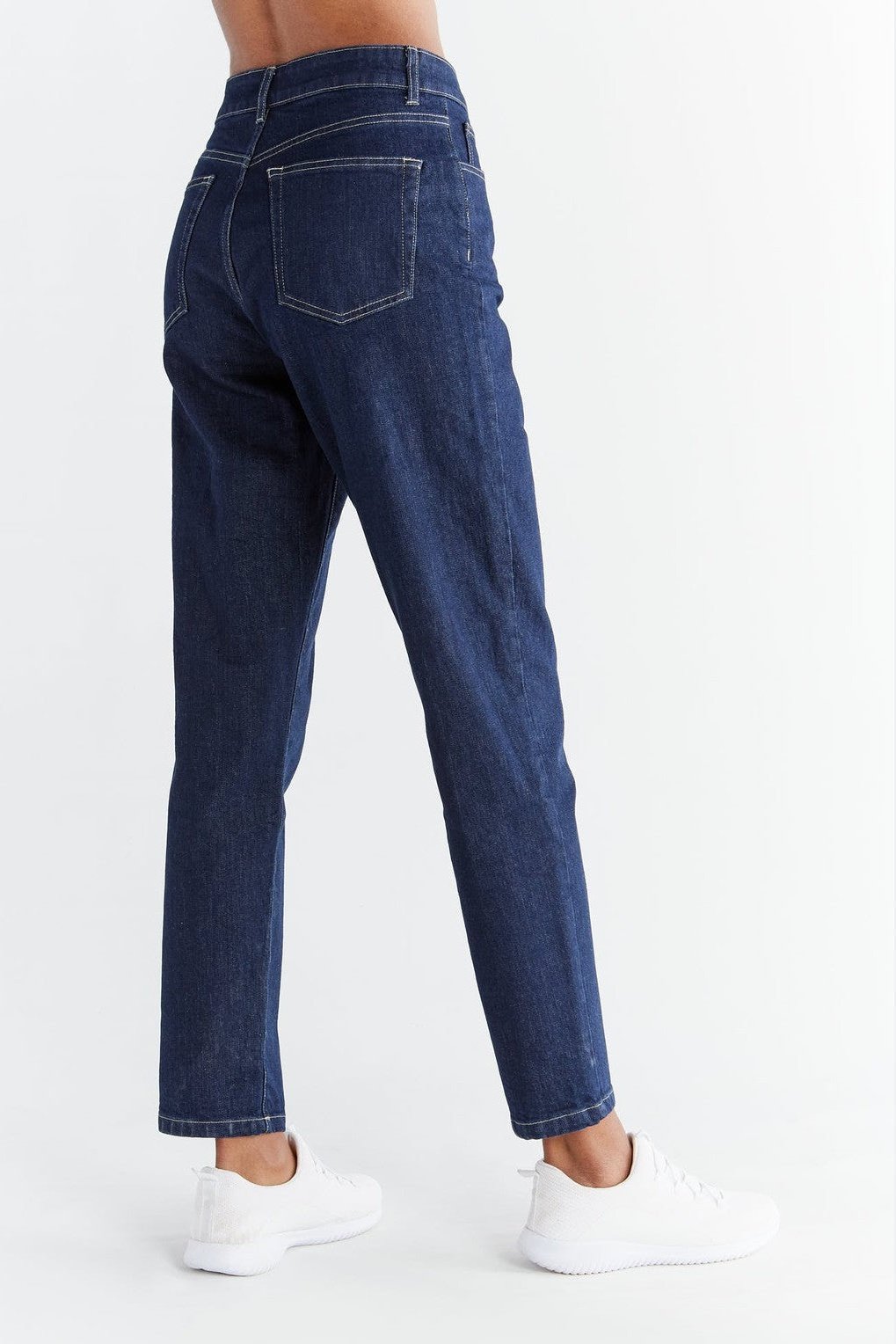 Damen Momfit Jeans aus Bio-Baumwolle - Evermind.eco