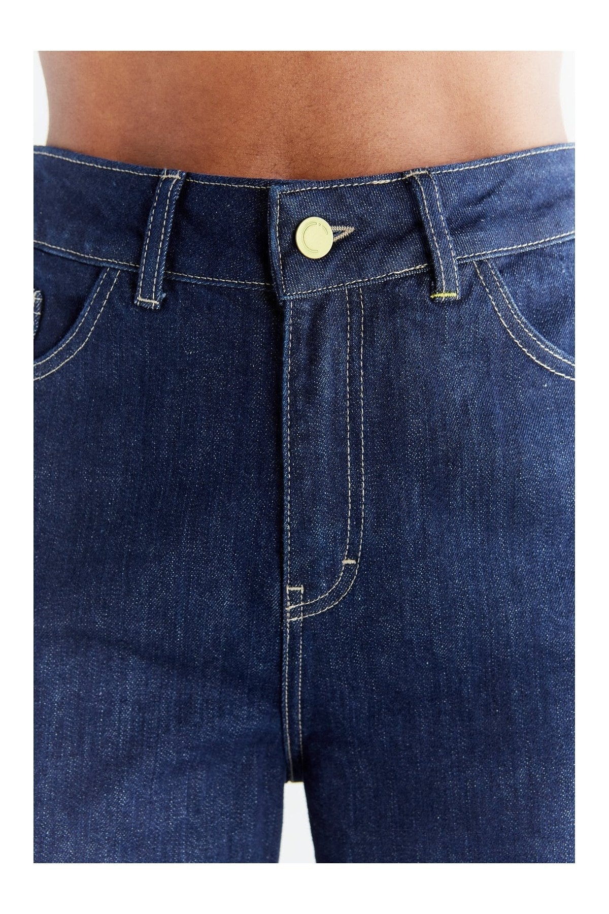 Damen Momfit Jeans aus Bio-Baumwolle - Evermind.eco