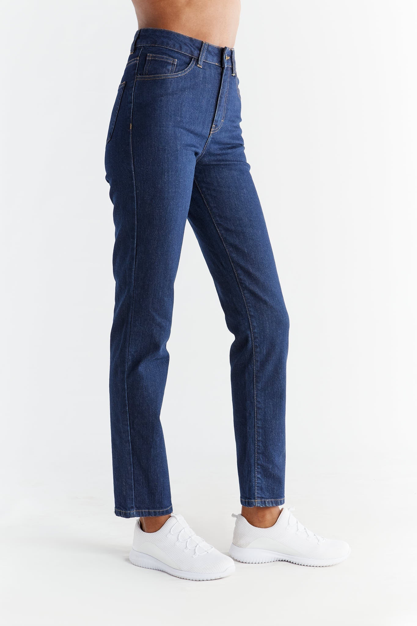 Damen Regular Fit Jeans aus Bio-Baumwolle - Evermind.eco