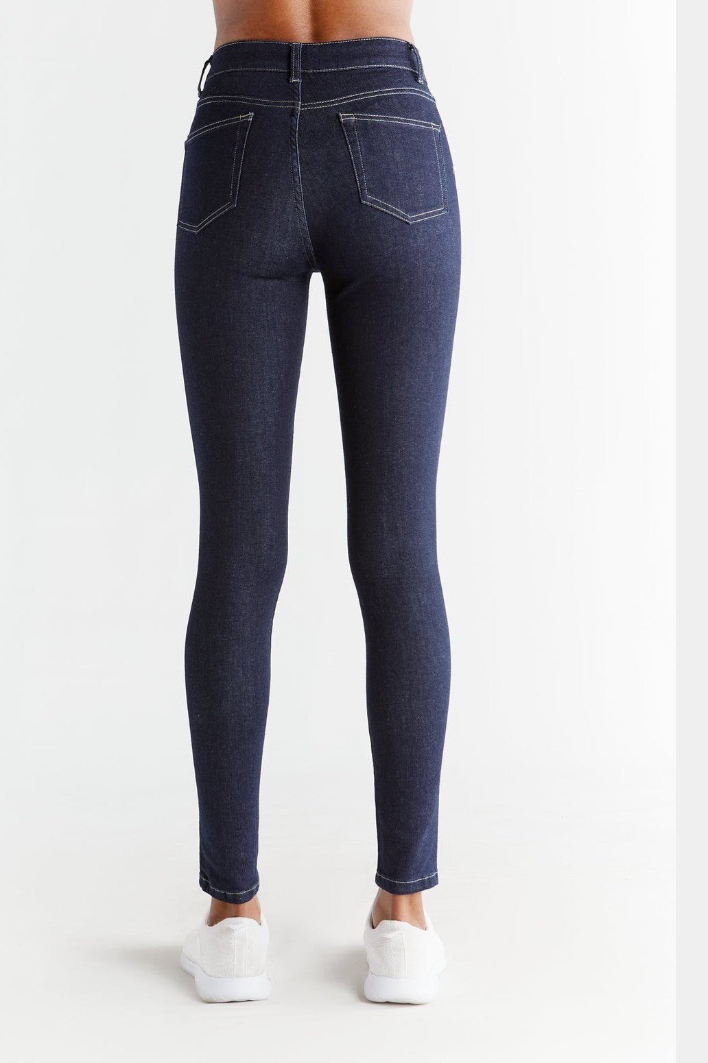 Damen Stretch Skinny Fit Jeans aus Bio-Baumwolle - Evermind.eco